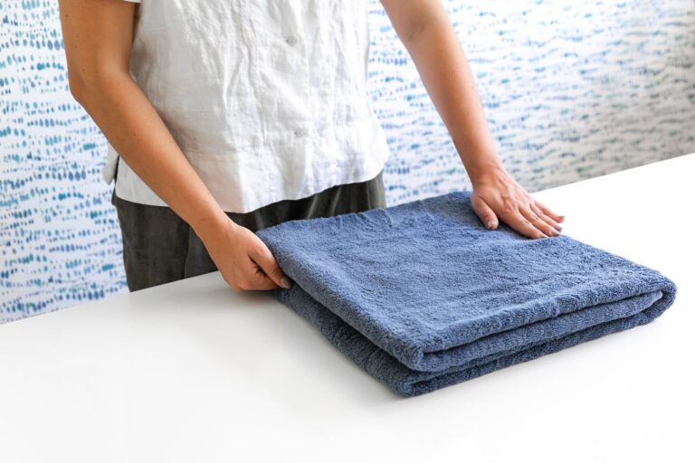 Folding Towels